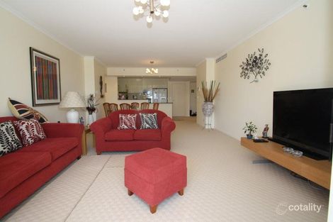 Property photo of 19/1-9 Hughes Avenue Main Beach QLD 4217