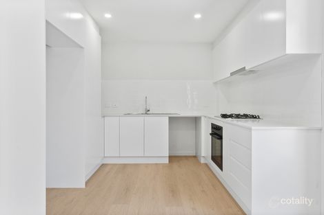 Property photo of 4/26 Paul Circuit Tullimbar NSW 2527