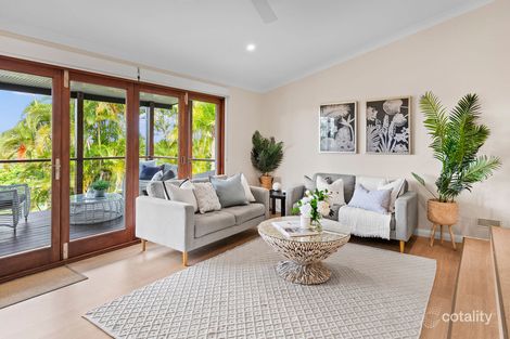 Property photo of 17 Mullewa Crescent Helensvale QLD 4212