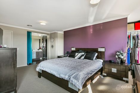 Property photo of 47 Red Gum Circuit Pakenham VIC 3810