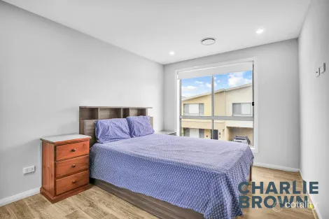 Property photo of 6 Wookey Glade Riverstone NSW 2765