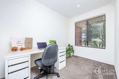 Property photo of 17 Birmingham Way Darch WA 6065