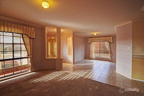 Property photo of 49 Northstoke Way Orange NSW 2800
