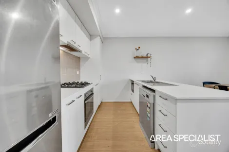 Property photo of 25 Tagore Walk Officer VIC 3809