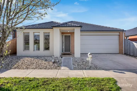 Property photo of 7 Arlington Park Parade Mickleham VIC 3064