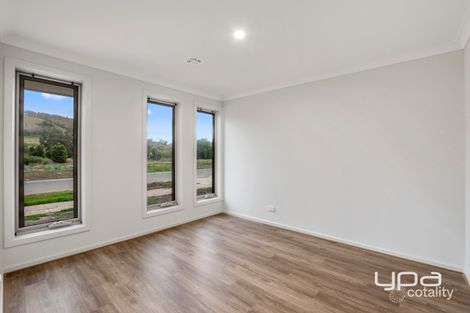 Property photo of 28 Killara Circuit Bacchus Marsh VIC 3340