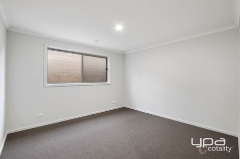 Property photo of 28 Killara Circuit Bacchus Marsh VIC 3340