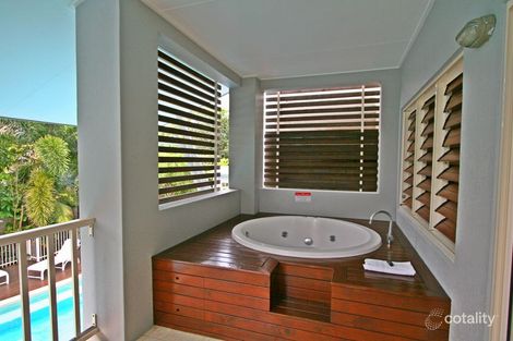 Property photo of 26/10-12 Owen Street Port Douglas QLD 4877