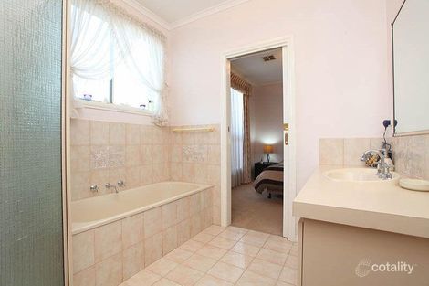 Property photo of 1/9 Border Drive Keilor East VIC 3033