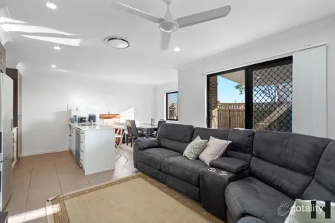 Property photo of 27/3 Broadleaf Parade Redbank QLD 4301