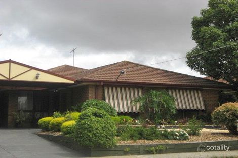 5 Kurung Dr, Kings Park, VIC 3021