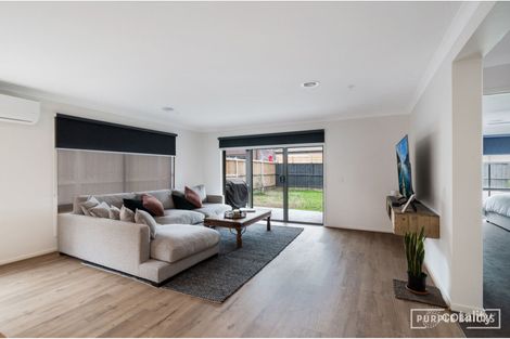 Property photo of 8 Hickory Road Mickleham VIC 3064