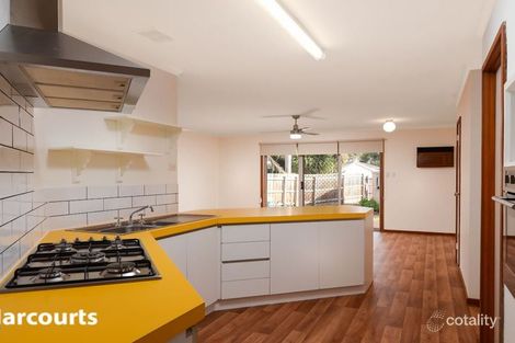 Property photo of 44 Sunbird Crescent Carrum Downs VIC 3201