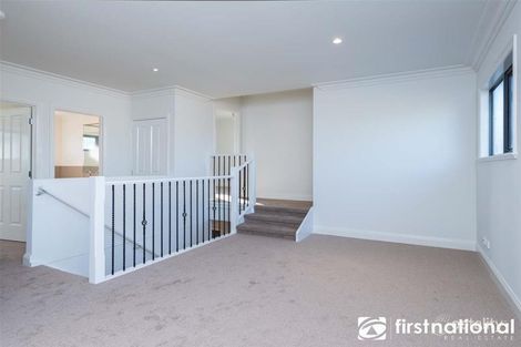 Property photo of 9/22-26 Buchanan Road Berwick VIC 3806