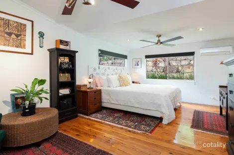 Property photo of 14 Nauru Place Pacific Pines QLD 4211