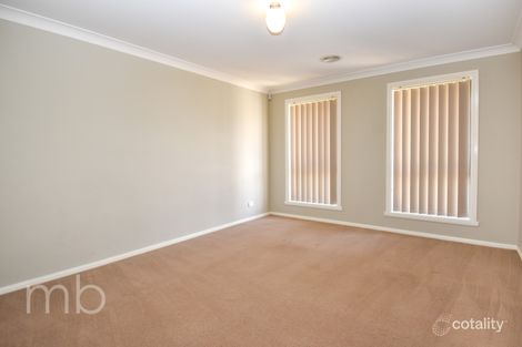 Property photo of 36 Molloy Drive Orange NSW 2800