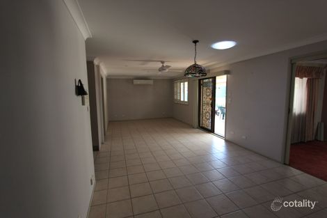 Property photo of 5 Herborn Place Minto NSW 2566