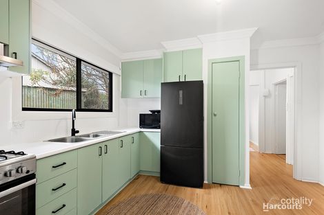 2b Wattle Dr, Doveton, VIC 3177