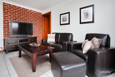 Property photo of 10 Laurel Place Jerrabomberra NSW 2619
