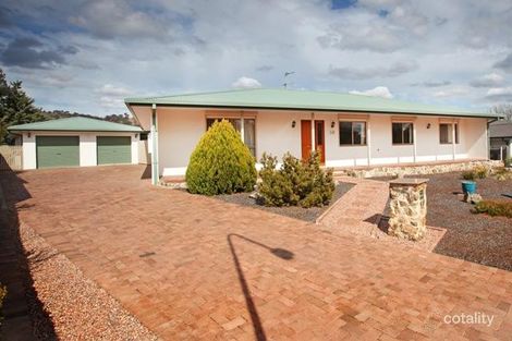 Property photo of 10 Laurel Place Jerrabomberra NSW 2619
