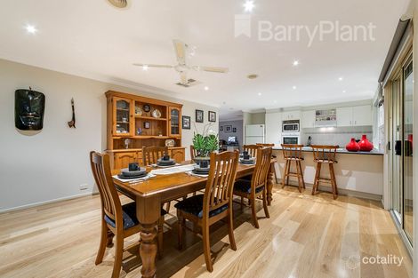 4 Cobalt Ct, Pakenham, VIC 3810