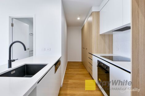 66/18 Remembrance Dr, Surfers Paradise, QLD 4217