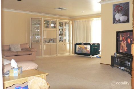 Property photo of 5 Colorado Drive St Clair NSW 2759