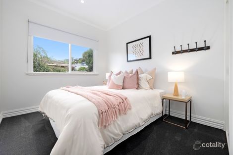 Property photo of 2 Barton Avenue Ferntree Gully VIC 3156