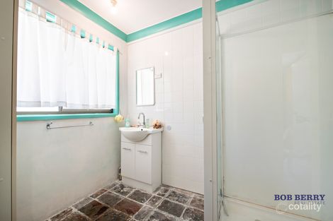 Property photo of 18 Budjong Street Elong Elong NSW 2831