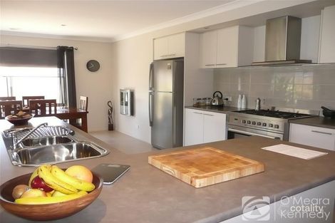 Property photo of 50 Lakeviews Circuit Yarrawonga VIC 3730