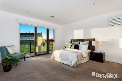 Property photo of 58 Waverley Park Drive Mulgrave VIC 3170