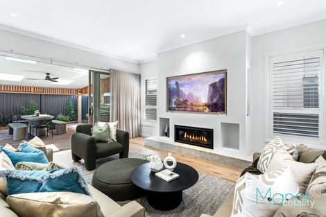 Property photo of 2 Barakee Crescent North Kellyville NSW 2155