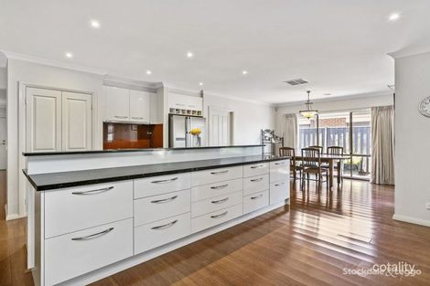 Property photo of 12 Bugle Lane Cranbourne West VIC 3977