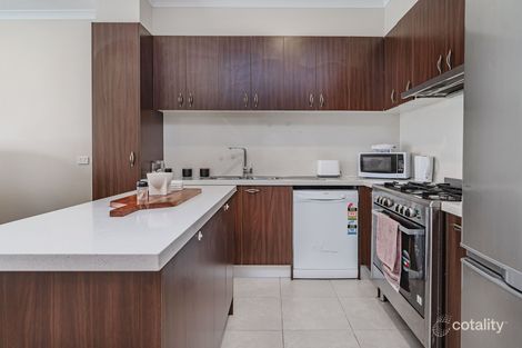 Property photo of 115 Arena Avenue Roxburgh Park VIC 3064