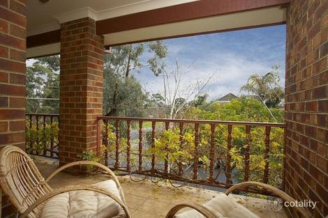 Property photo of 1 Teralba Close Dingley Village VIC 3172
