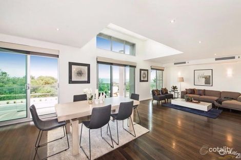 Property photo of 26A Beach Road Beaumaris VIC 3193