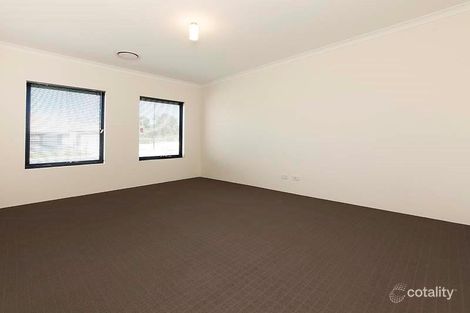 Property photo of 6 Astounding Way Aubin Grove WA 6164
