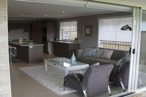 Property photo of 40 Kurraka Drive Fletcher NSW 2287