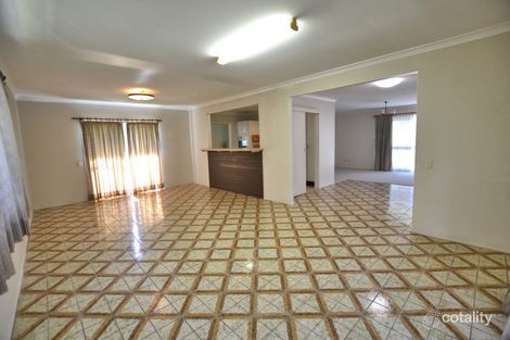 Property photo of 19 Chadford Street Macgregor QLD 4109