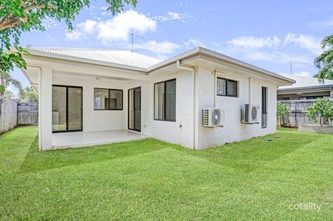 Property photo of 19 Carter Close Smithfield QLD 4878