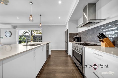 Property photo of 21 Waterline Boulevard Thornlands QLD 4164