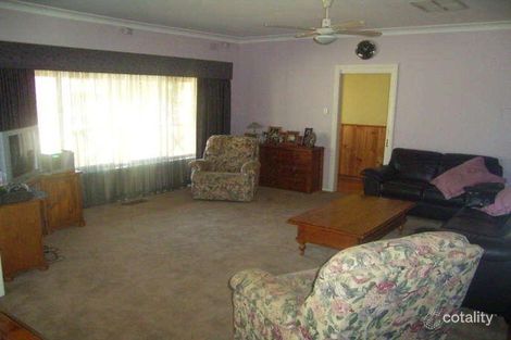 Property photo of 10 Park Street Chiltern VIC 3683