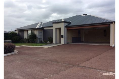 Property photo of 4/121 Eighth Road Armadale WA 6112