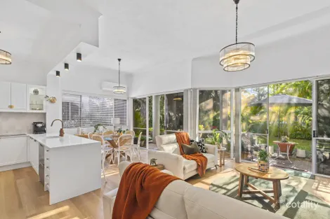 13/56-70 GUINEAS CREEK RD, CURRUMBIN WATERS, QLD 4223