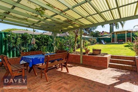 Property photo of 259 Huntriss Road Doubleview WA 6018