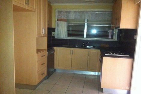 Property photo of 72 Fairbairn Road Sunshine West VIC 3020
