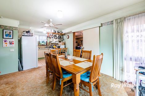 Property photo of 1 Endeavour Drive Cranbourne North VIC 3977