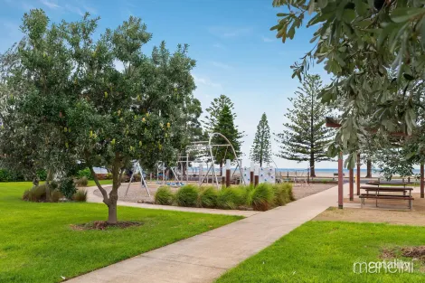 Property photo of 2/12 Grieve Parade Altona VIC 3018