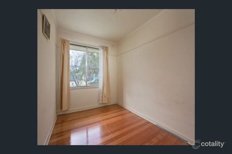 Property photo of 17 Gosford Crescent Broadmeadows VIC 3047