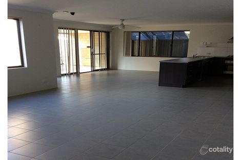 Property photo of 4/121 Eighth Road Armadale WA 6112